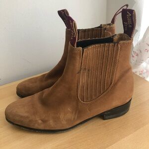 Women's Tan Ankle Western Boots